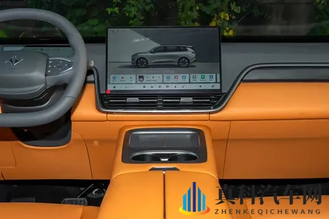 17 万拿下纯电 SUV?东风奕派eπ008 :空间、续航、配置够家用吗?-3