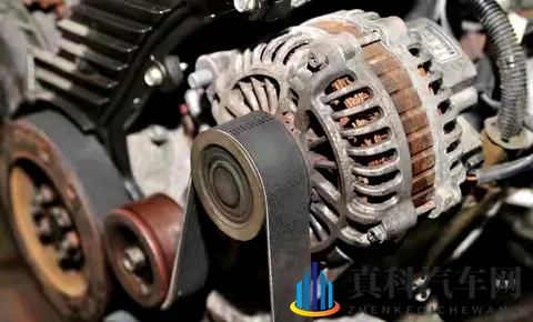 汽车原地怠速能给电瓶充电吗？答案的门道都在这！-1