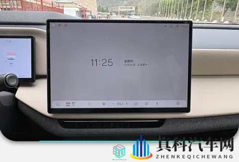 插混架构下，安全仍然是底色 试驾沃尔沃全新XC70-1