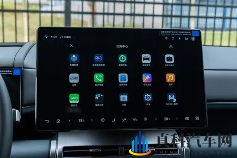 方程豹钛7：周末出游的“行李杀手”与城市里的“移动客厅”-1