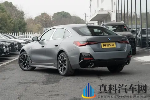 宝马4系新变化：动力提升与激光尾灯成焦点，四门版更实用-2