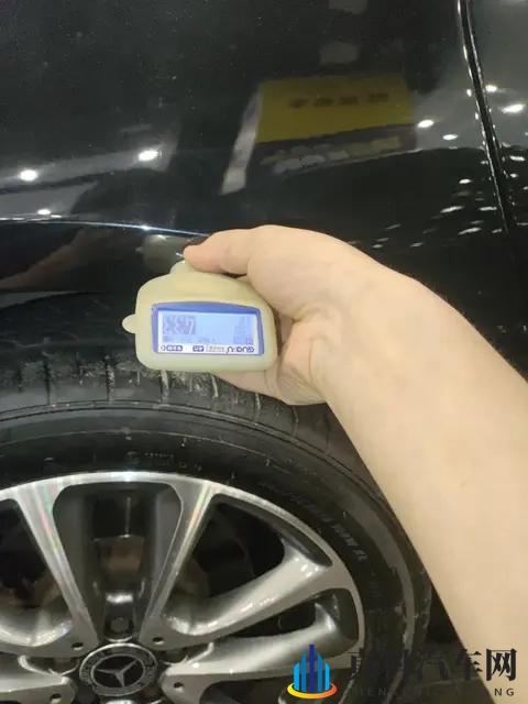 丰田王炸:电池自燃,直接换新车!不修不赔,就这么硬气!-1