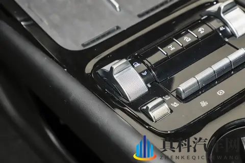 火辣辣福利app导航:辣味福利应用,一站式导航平台-2