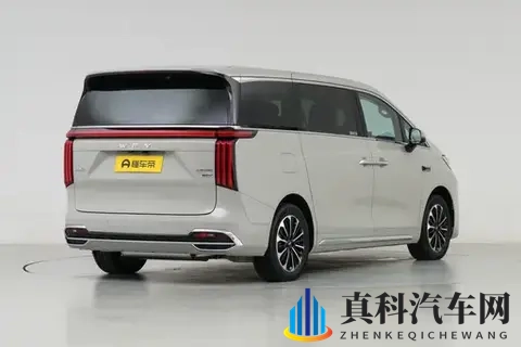28 万的家庭 MPV,开上一个月,我发现真的不需要再加预算了!-2