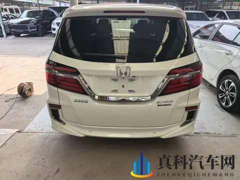 20款本田艾力绅，油耗低至5L，家用MPV新选择！-3