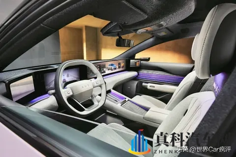 奥迪全新纯电SUV来袭，2359万起，纯电续航达773km，性价比不错-2