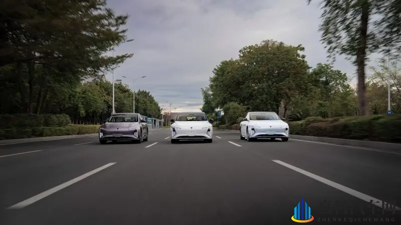 2026款星海S7轿跑实测：风阻系数背后的动感美学-1