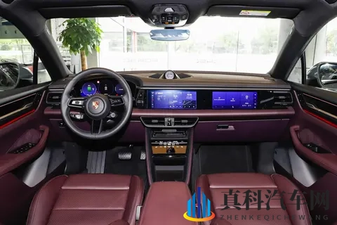 保时捷 Macan 燃油 _ EV 深度体验:两种灵魂,谁更懂运动 SUV?-1