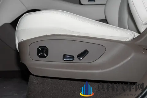 腾势N8L深度体验:30万级家庭大型SUV的全场景解决方案-1