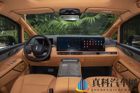 30 万内选 MPV 纠结？魏牌高山7 开了 1 个月，这些细节比想象中实在-1