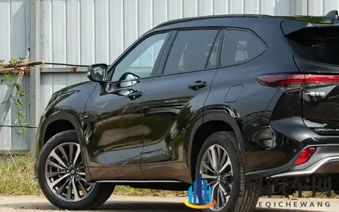 没买车先等等！丰田高颜值SUV降价了，从2848W跌到1998W-2