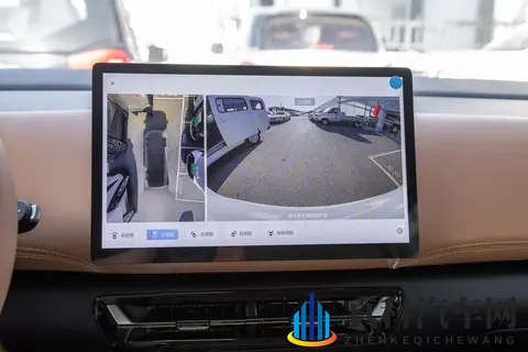 7座MPV,家用通勤出游都合适,价格美丽-1