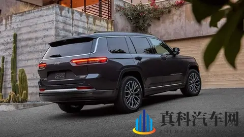 2026款Jeep大切诺基：内饰和外观图库-3