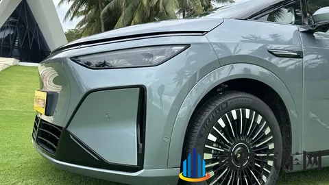 新车 35万元起_纯电续航452公里_中大型MPV,小鹏X9超级增程预售-1