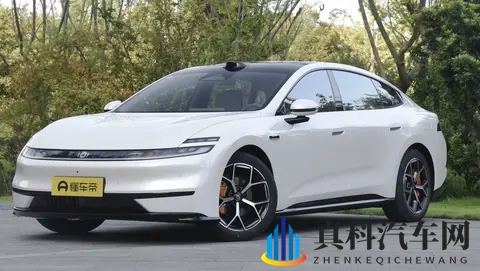 长安启源A06 2026款630激光UItra+预售开启,尊贵体验感满满-1