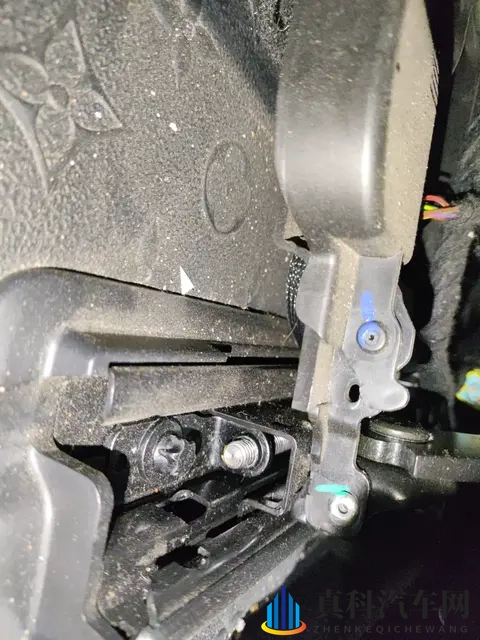 23款奔驰GLC七座版,8万公里,宜商宜家,296万拿下!-3