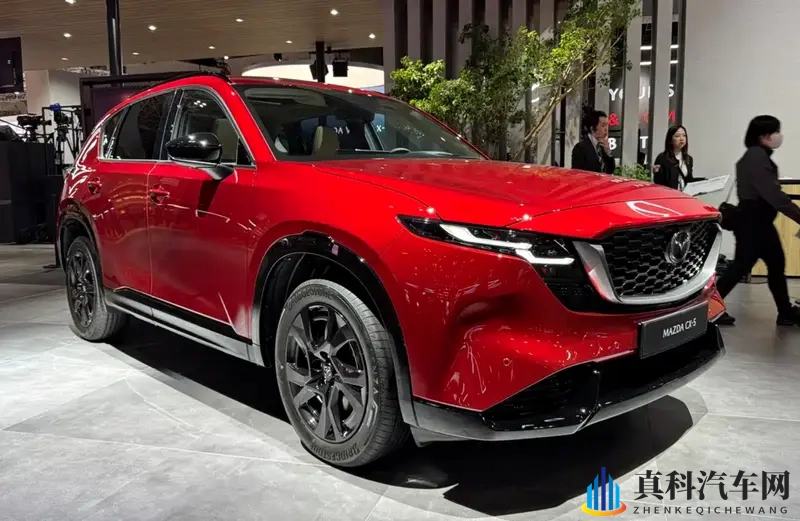 外观惊艳_内饰落俗，马自达新一代CX-5亮相东京车展-1