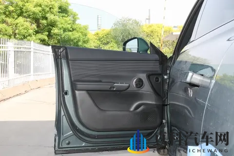 新纪元ET试驾：1898万起售，11月购车权益很给力！-3