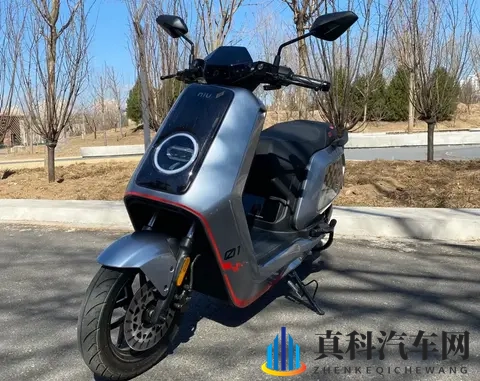 电动摩托车可分为3档，雅迪、爱玛在第3档，第1、2档有哪些品牌？-3