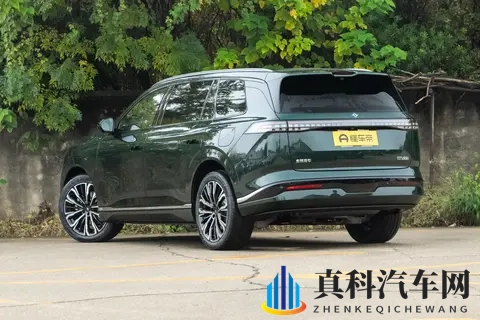 越级的空间享受,2026款东风奕派eπ008大五座版体验-2