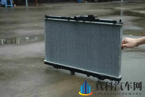 理想MEGA召回只是开始？更换冷却液背后或藏更大隐患！-1