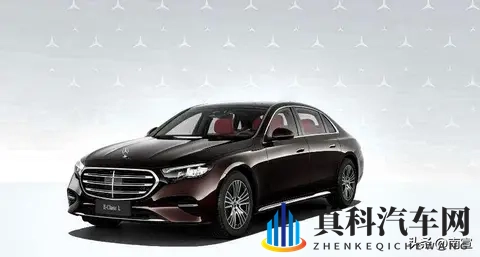 奔驰E级新车型上市,价格没涨配置却缩水,用户真能买账?-3