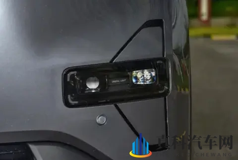 告别油价焦虑，深蓝S05如何用续航与细节打动一个燃油车主-3