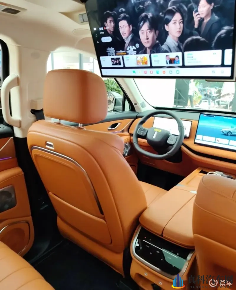 蓝山性价比PK领克900，选谁更划算-1