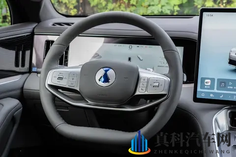 腾势N8L DM:全家人一起出游,大六座SUV该怎么选?-3