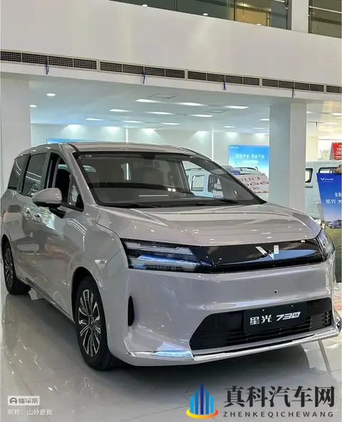 只需768万起的五菱星光730,适合老百姓用车吗?-3