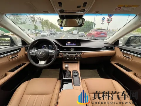 二手雷克萨斯ES：2万公里，油耗刺客，17万多带回家！-2