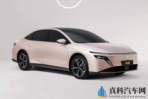 黄色软件APP：智能驾驶新潮流，APP助你出行无忧-1