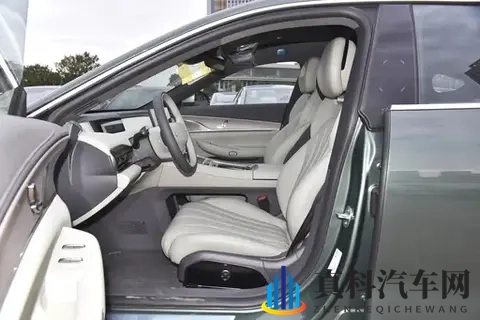 2025款星途星纪元ES：中大型车热门之选，11月购车有福利-1