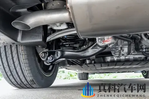 800V平台加华为驾驶，26款岚图梦想家的安全感确实不一样-3