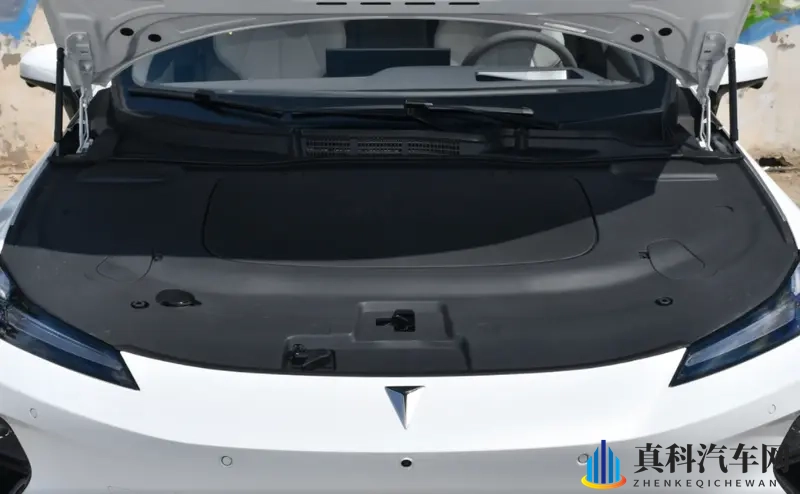 均衡配置，家用更合适，华为乾崑ADS SE加持，这车上市-1