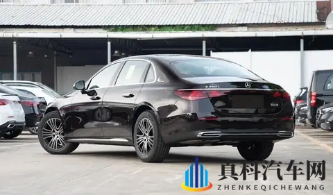 售价4299万元起，2026款奔驰长轴距E级上市，新增经典版-2