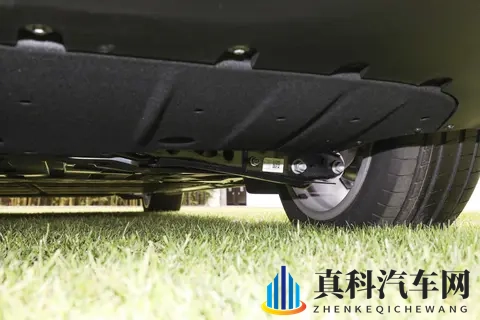 增程版纯电续航直达400km，这车上场，够气派不-1