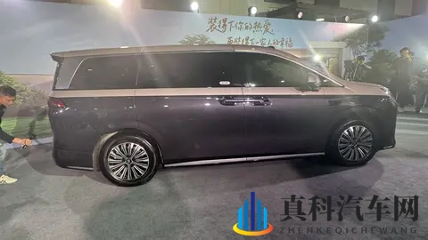 指导售价2068万元起！2026款比亚迪夏正式上市-2