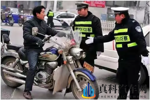 汽车、摩托车不报废不注销,车直接卖废铁,对车主有“2个影响”-3