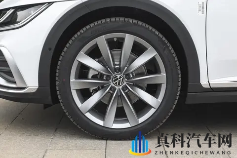 22-27万选“最美大众”：大众CC全系车型深度解析-2