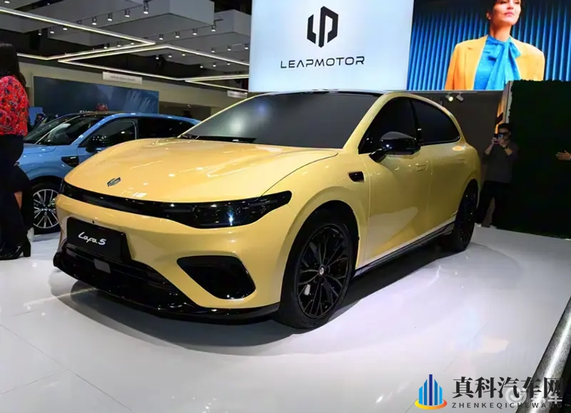 10月11日国内首秀 零跑Lafa5计划广州车展上市-1