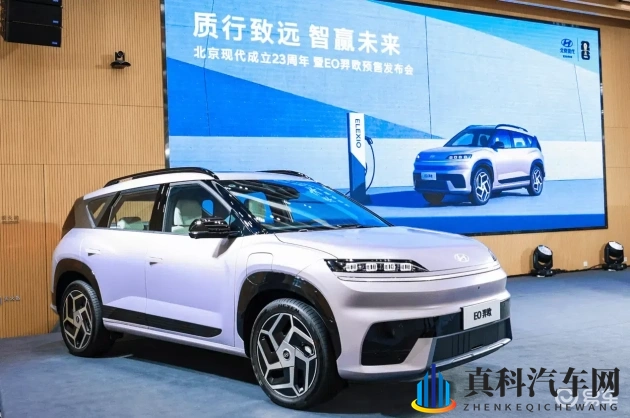 色就综合:汽车色彩与性能解析:揭秘完美座驾的秘密-2