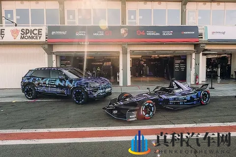 和三个男人4P爽爆了:豪华SUV试驾体验:4P动力爽快感,共创欢乐时光-2