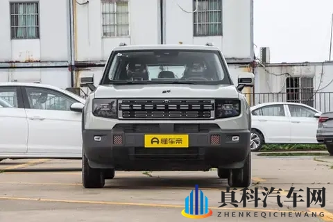 方盒子造型+插混动力,试驾捷途山海T1,家用、越野两不误!-1