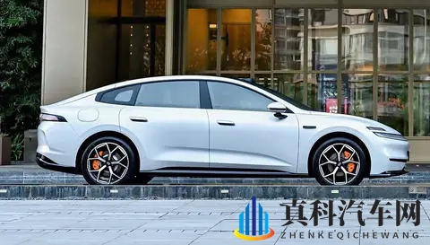 聚焦年轻家庭的MPV 魏牌高山7上市售28.58万-1