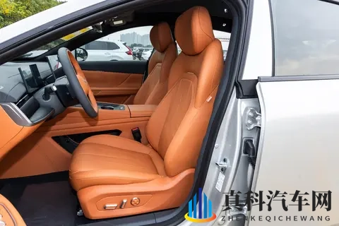 15万级轿跑竟全系标配激光雷达？东风奕派eπ007+升级上市！-2