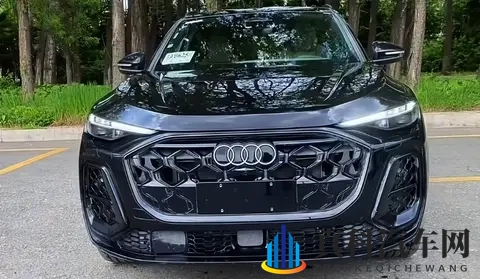 新款一汽奥迪Q5L官图正式发布,外观延续海外版,尺寸变大-1