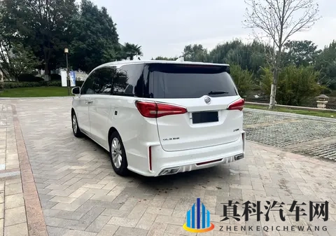 13万公里值不值？13万拿下18年别克GL8，家用商务都合适-3