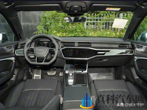 奥迪A6L暴跌14万！销售人员递来车钥匙时，我们都惊呆了-3