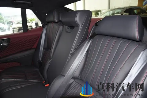 雷克萨斯 LS 2024 款全系车型深度解析：如何选择最适合你的版本？-1